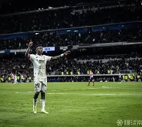 维尼修斯赛后谦逊发言登热搜，巴塞罗那鏖战密尔沃基雄鹿引发热议的简单介绍